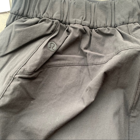 Lululemon Your True Trouser Black crop - Picture 6 of 8